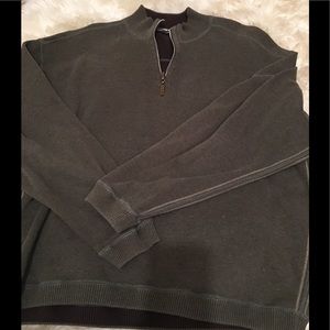 Kirkland men’s zip up sweater